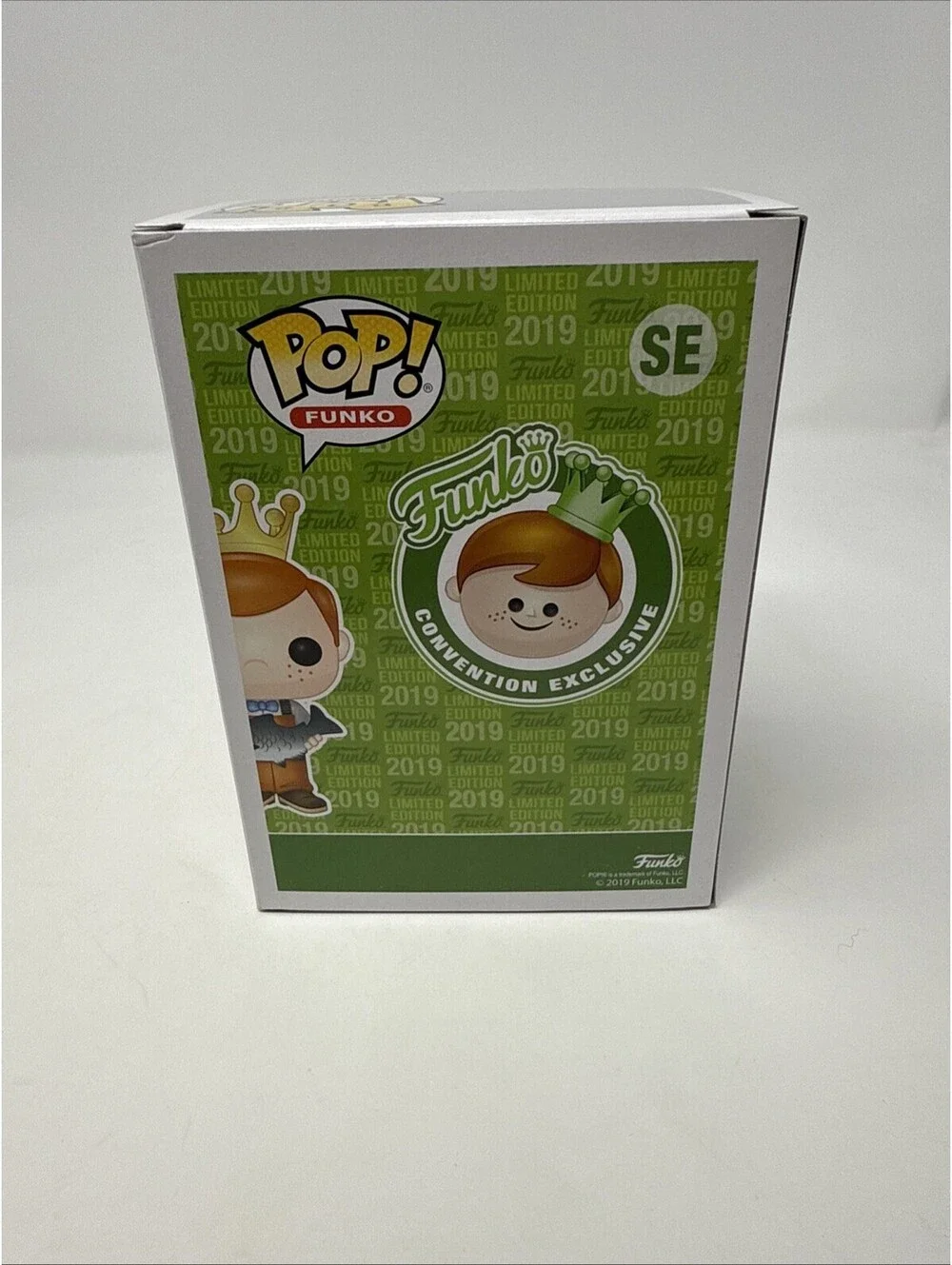 FREDDY FUNKO POP FIGURE EMERALD CITY COMIC CON SALMON #SE 1000pcs Protector